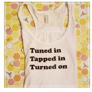 Maya and the Moon graphic loa tank